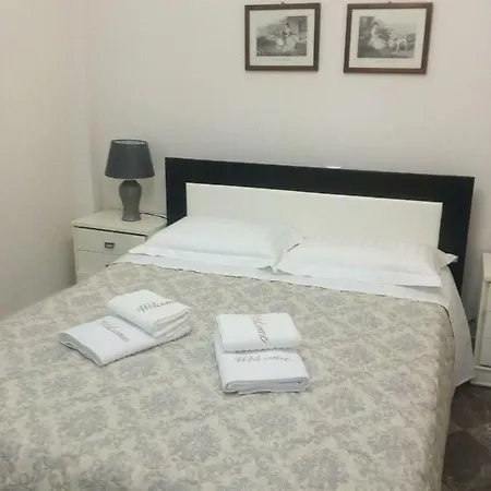 Asklipio House בית נופש *